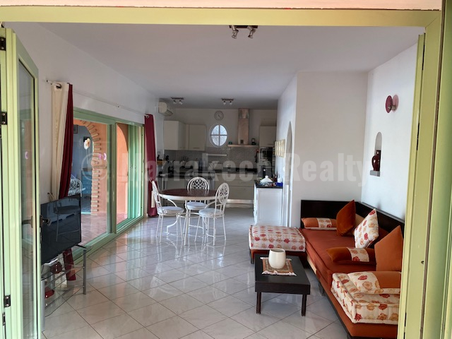 Villa de 145 m² habitable avec piscine nichée dans un écrin de verdure