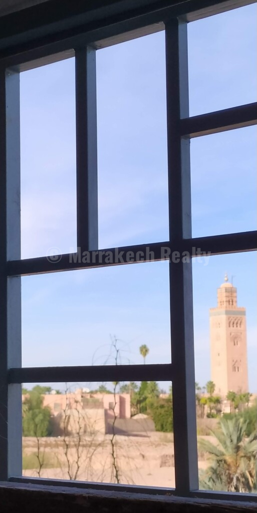 Riad Ker 46 – Medina – 3 bedrooms – Terrace with view of the Koutoubia and plunge pool