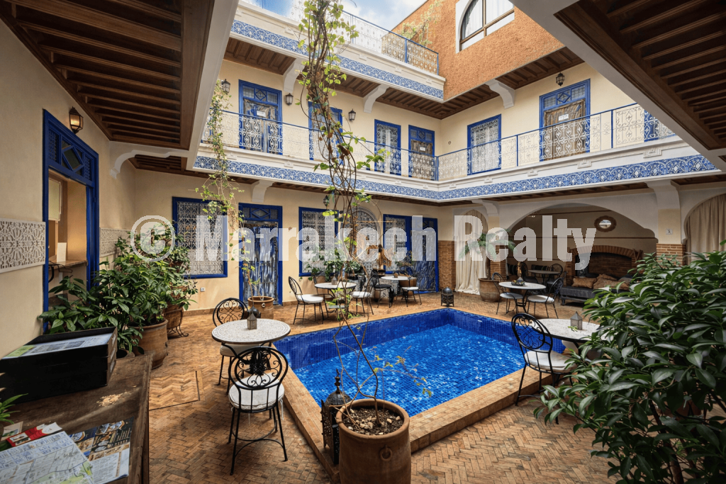 Grand Riad Maison D’hôtes de 9 Chambres dans Le Meilleur Quartier de Marrakech