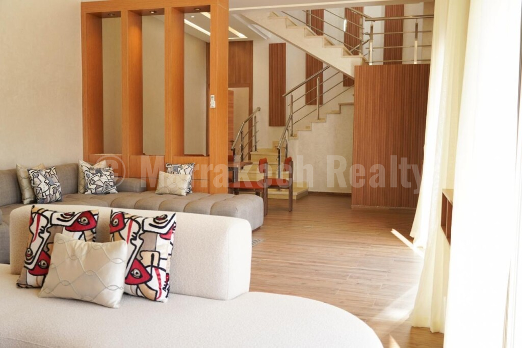 Contemporary 4 bedroom villa on the road to Amizmiz