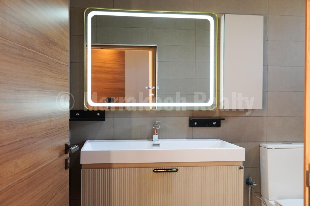 Contemporary 4 bedroom villa on the road to Amizmiz