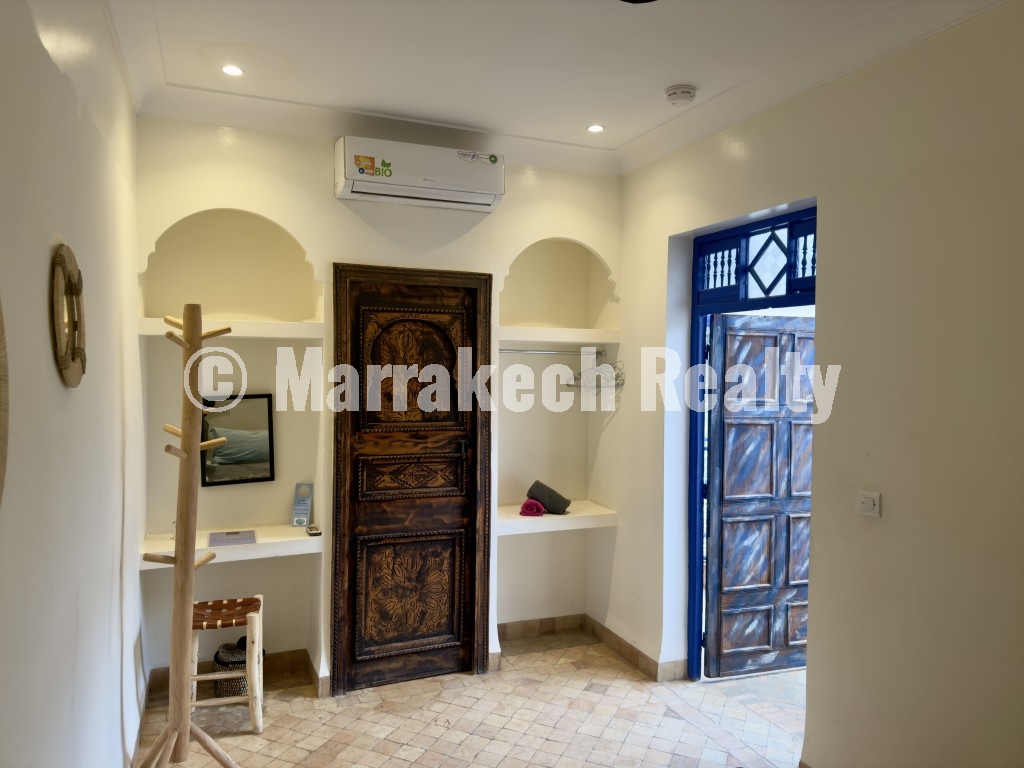 Grand Riad Maison D’hôtes de 9 Chambres dans Le Meilleur Quartier de Marrakech