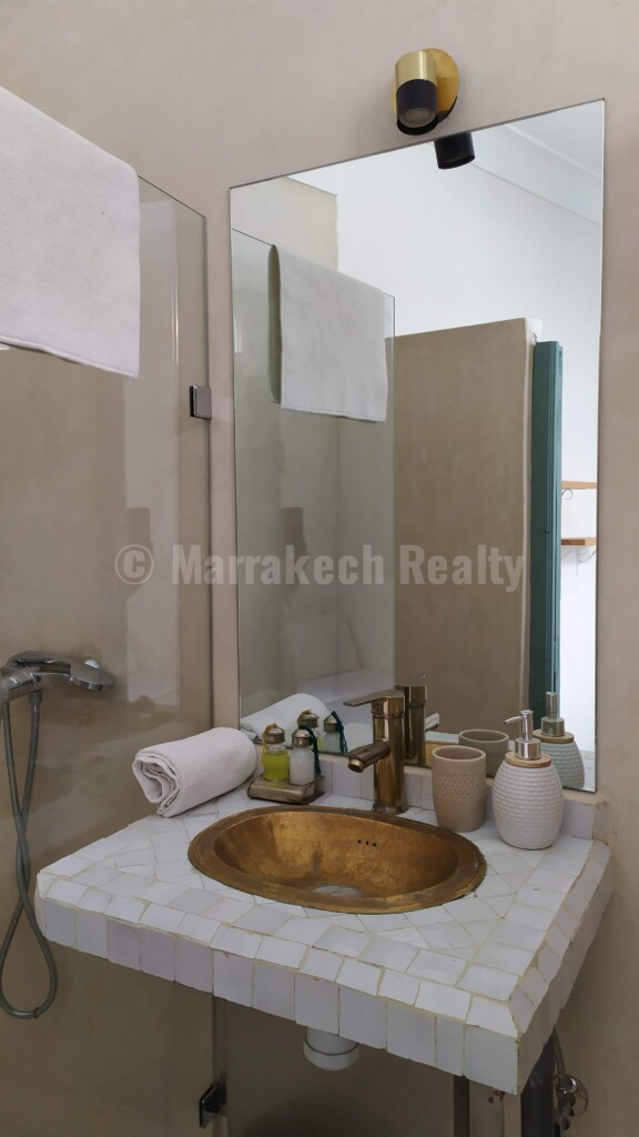 Double riad – 7 bedrooms – rooftop terrace with open view, two pools