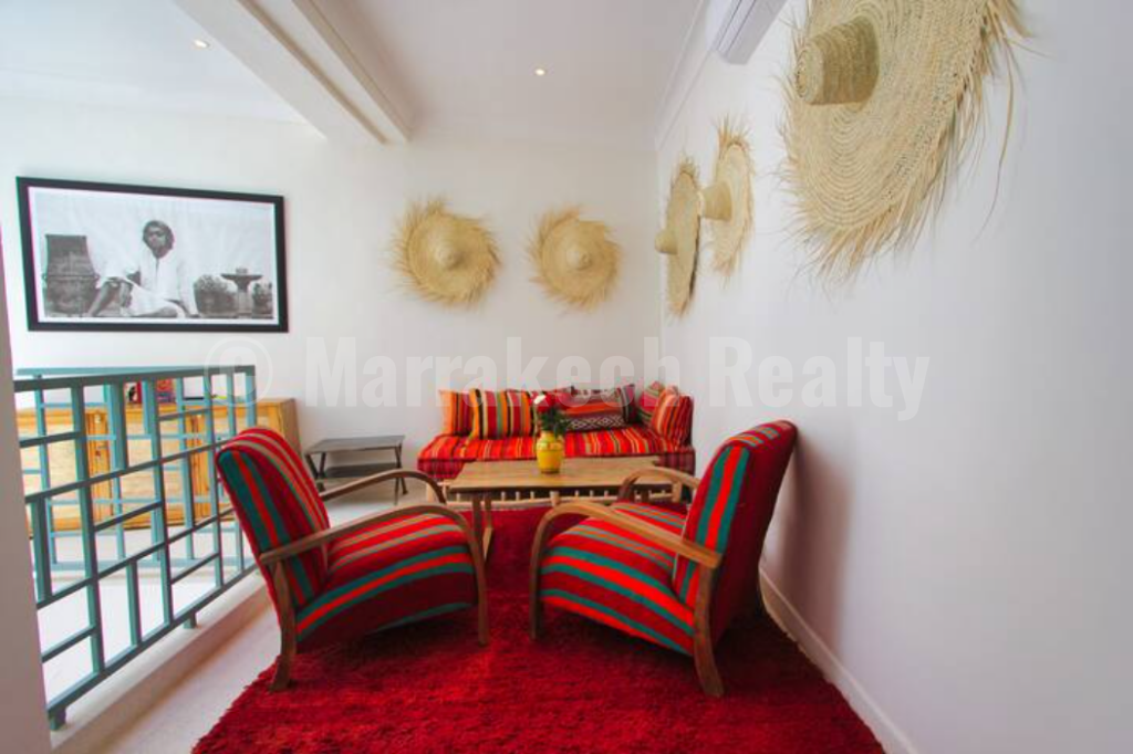 Double riad – 7 bedrooms – rooftop terrace with open view, two pools