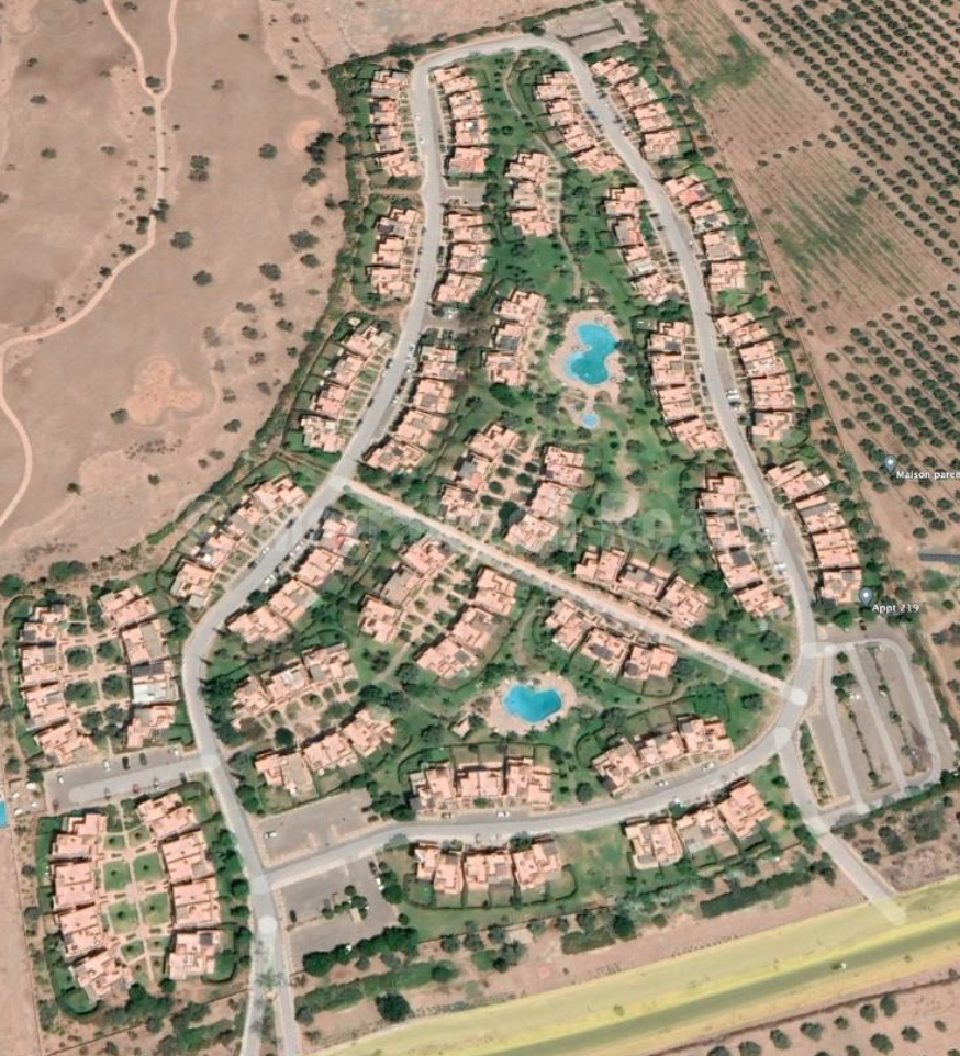 Bel appartement dans résidence sécurisée avec piscine, tout proche de Marrakech