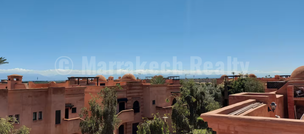 Bel appartement dans résidence sécurisée avec piscine, tout proche de Marrakech