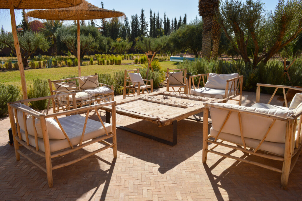 Splendide propriété de 2 hectares avec grande piscine et oliveraie