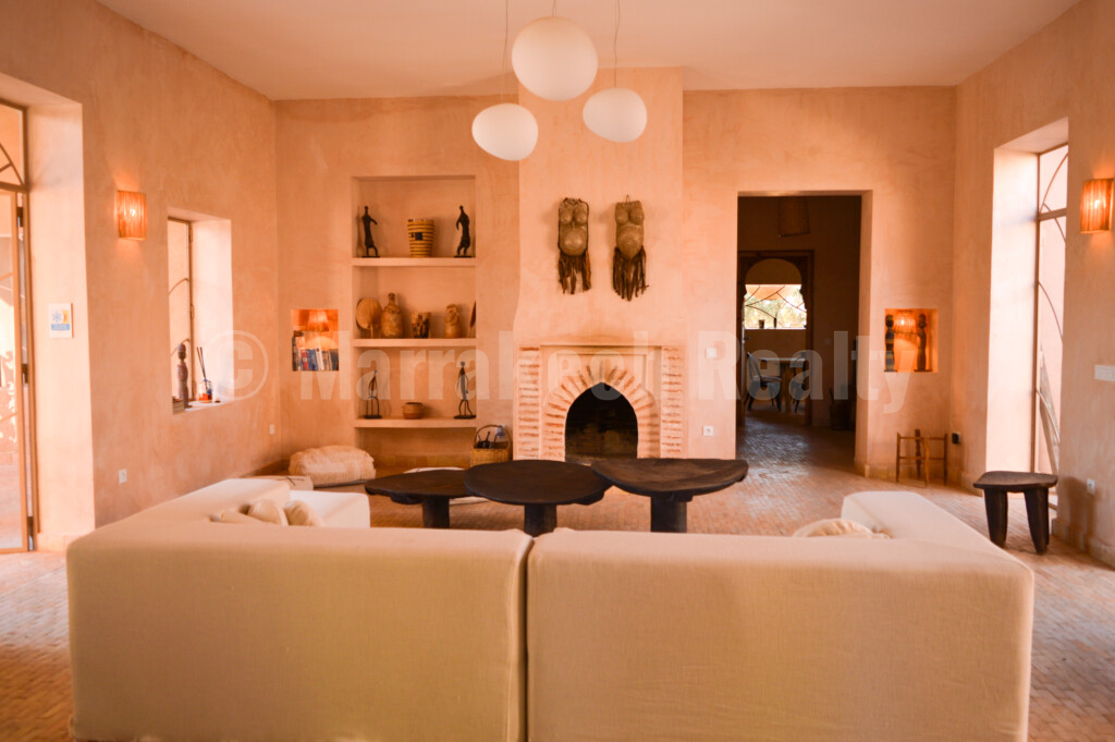 Splendide propriété de 2 hectares avec grande piscine et oliveraie