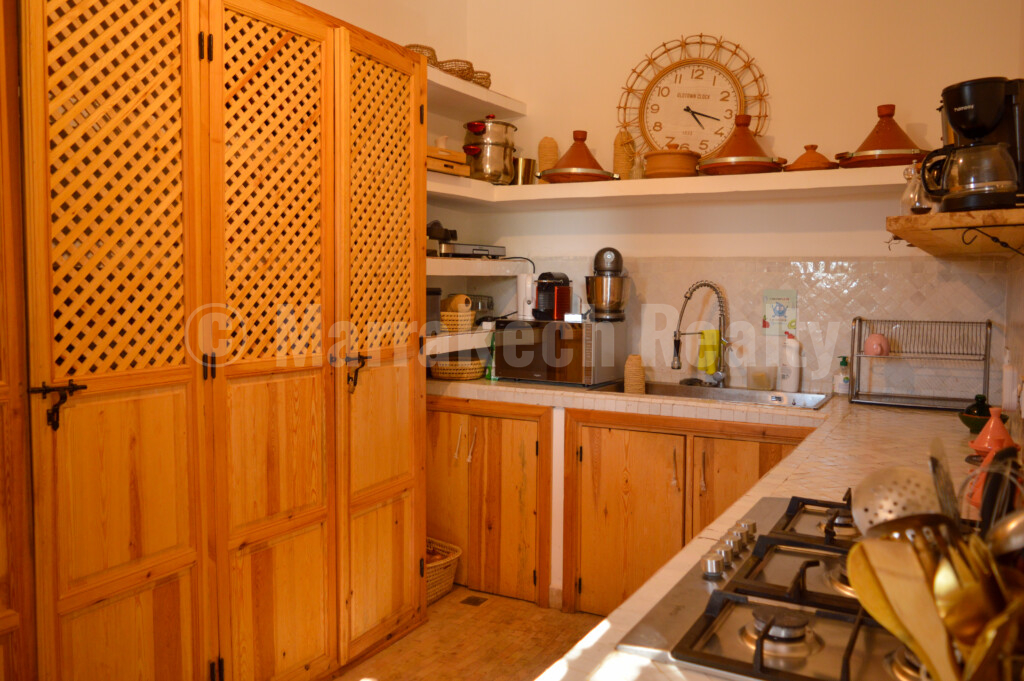 Splendide propriété de 2 hectares avec grande piscine et oliveraie