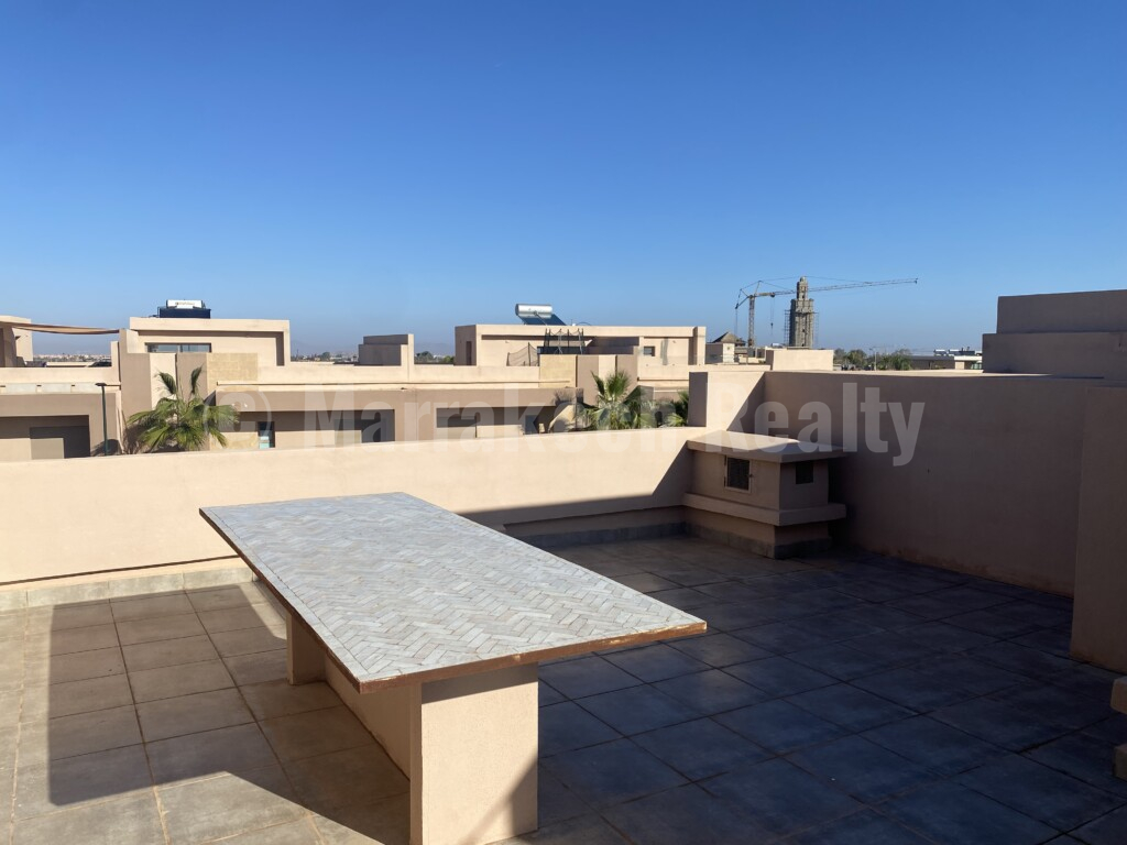 Villa contemporaine de 255 m² avec piscine, vue sur l’Atlas à 10 km du centre-ville de Marrakech