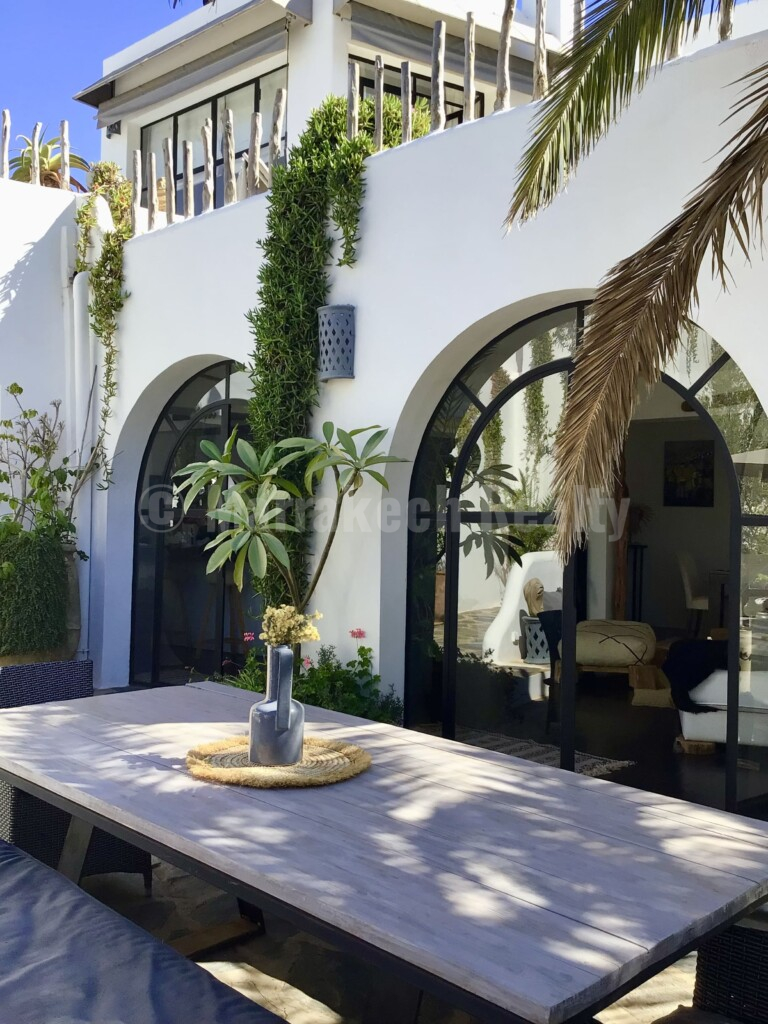 Superbe villa ferme de 5 chambres avec VNA et grande piscine