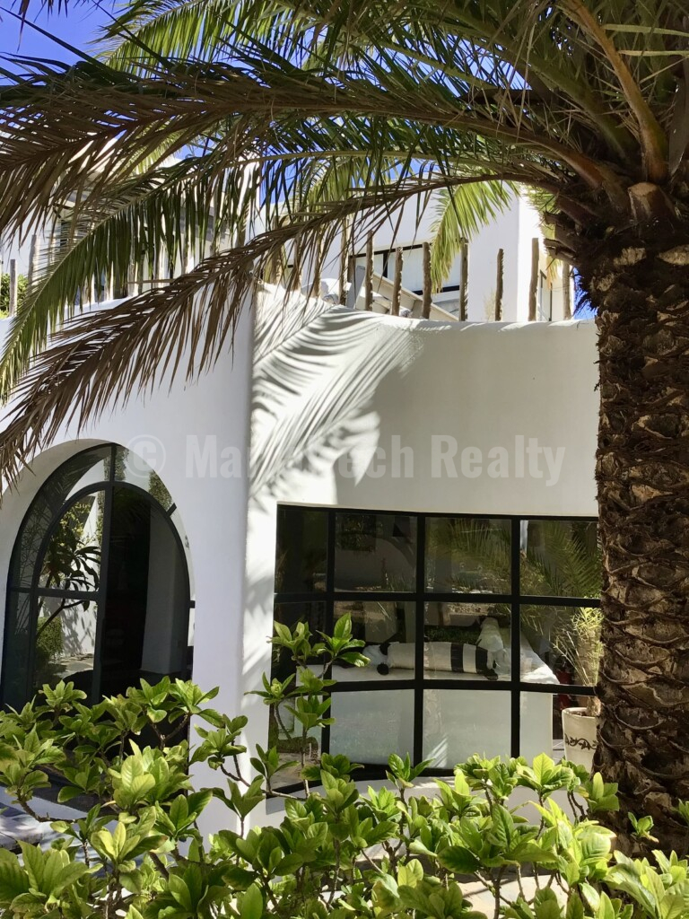 Superbe villa ferme de 5 chambres avec VNA et grande piscine