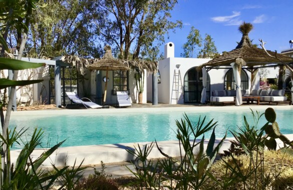 Superbe villa ferme de 5 chambres avec VNA et grande piscine