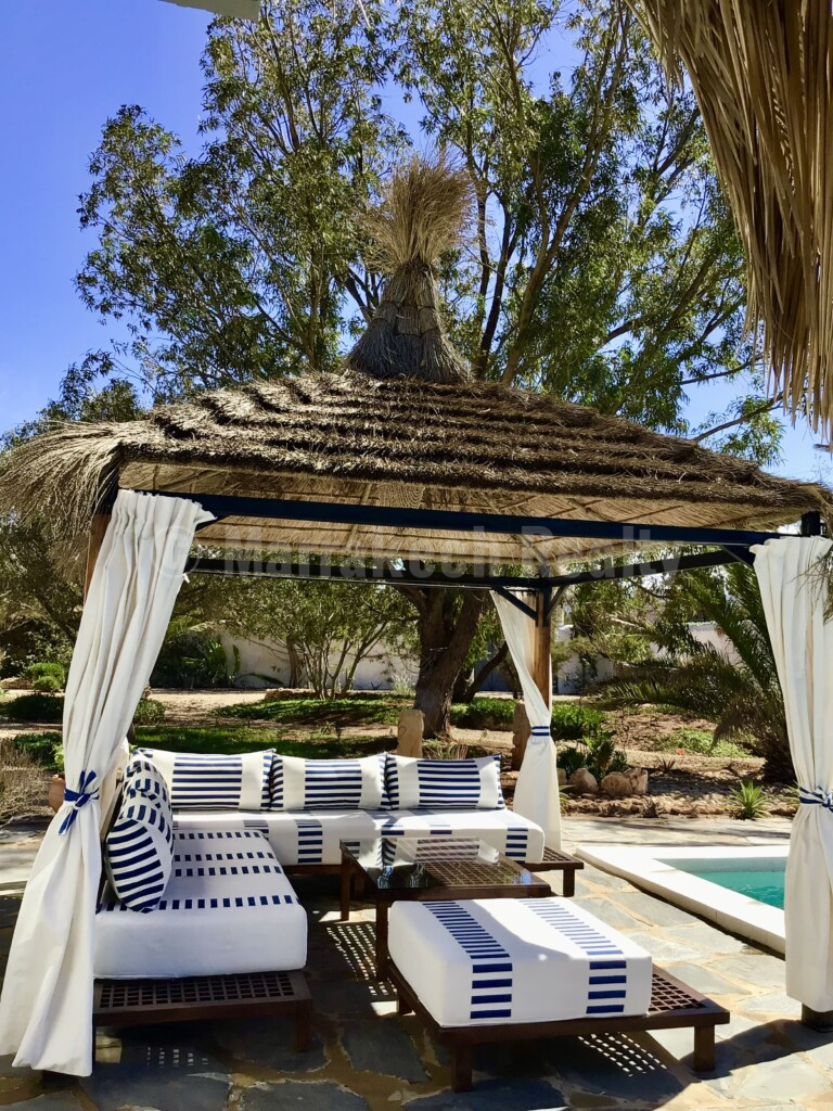 Superbe villa ferme de 5 chambres avec VNA et grande piscine