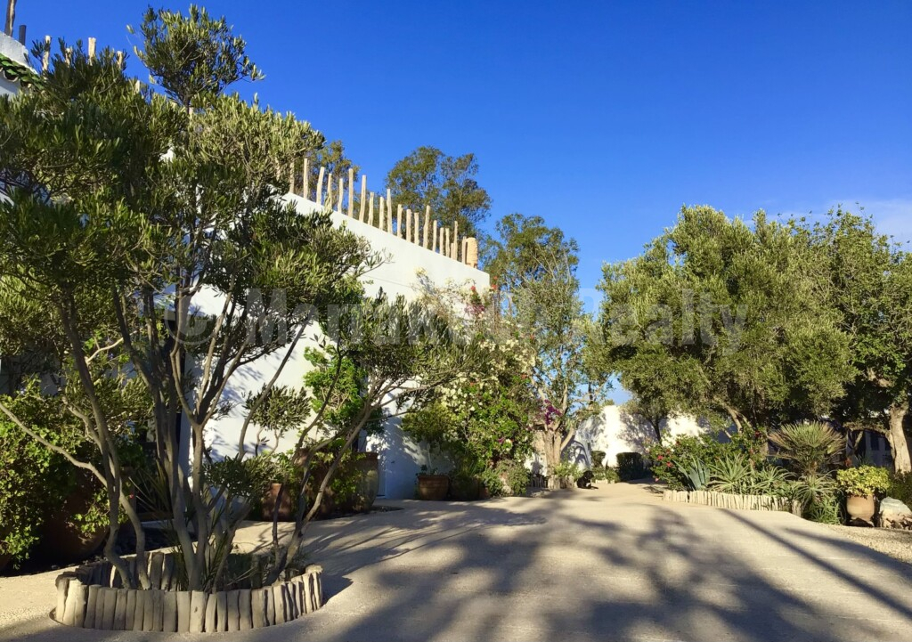 Superbe villa ferme de 5 chambres avec VNA et grande piscine