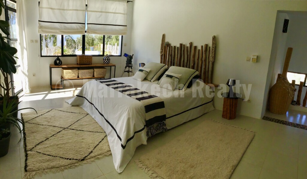 Superbe villa ferme de 5 chambres avec VNA et grande piscine