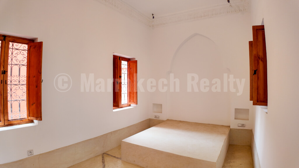 Riad with two swimming pools – 5 bedrooms – Guesthouse title and classification in progress