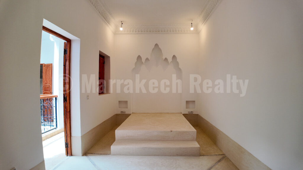 Riad with two swimming pools – 5 bedrooms – Guesthouse title and classification in progress