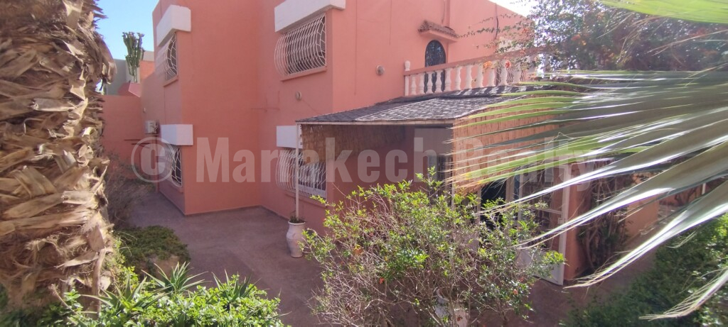 Unique: a louer longue durée villa camp ghoul 5 chambres