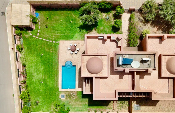Villa for rent, with 3 bedrooms, 2 bathrooms, swimming pool and garden of 550 m2