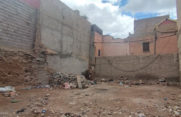 Rare : terrain nu de 169 m2 très bien placé en medina