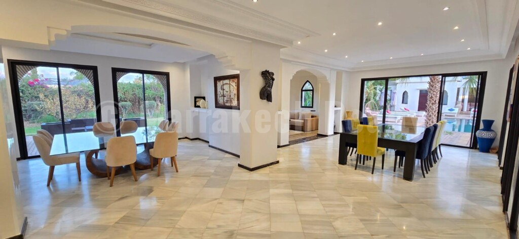 Magnificent luxury villa, located in Palmeraie in a secure residence.