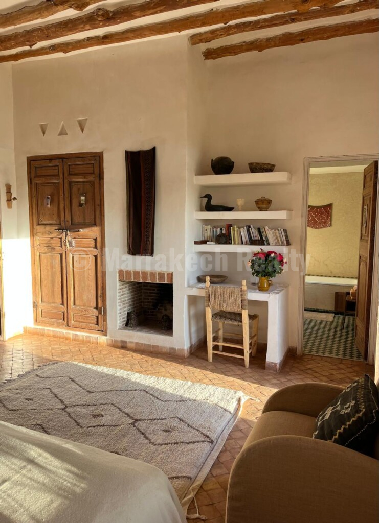 Eco-Lodge kasbah guest house on two hectares