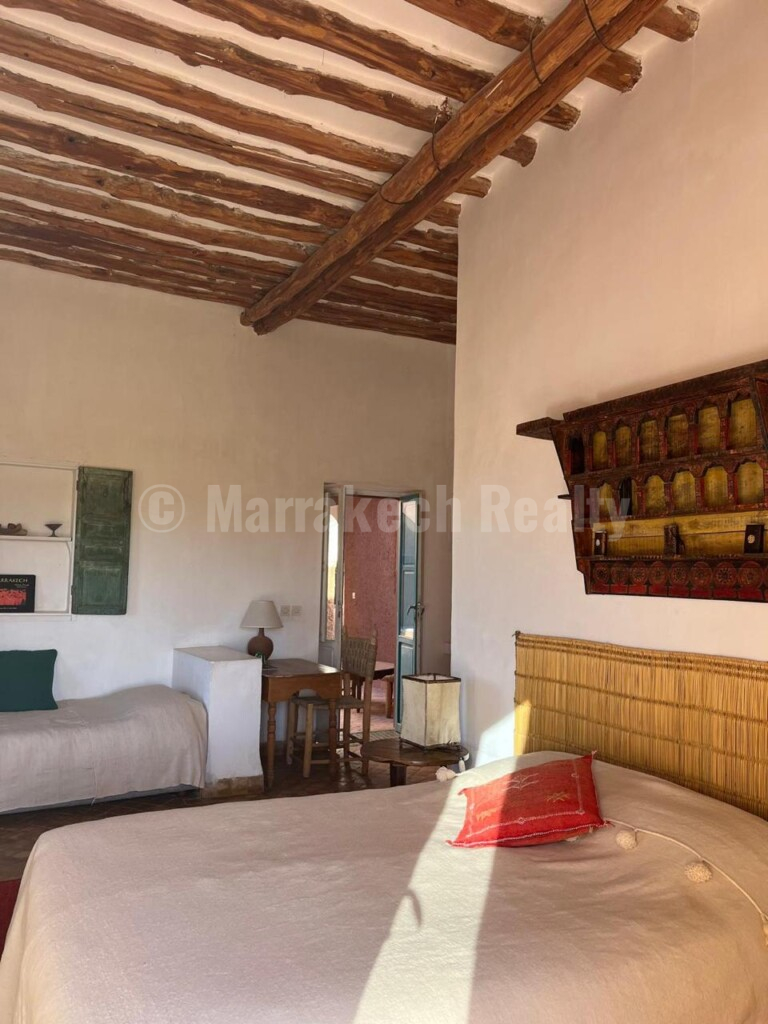 Eco-Lodge kasbah guest house on two hectares