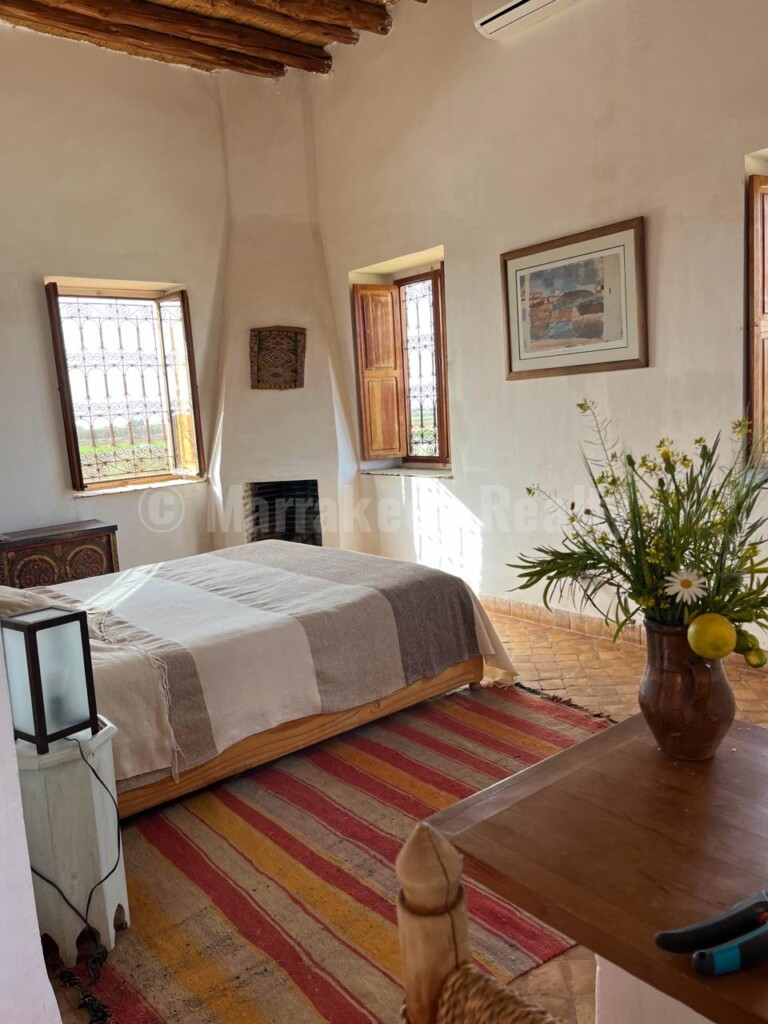 Eco-Lodge kasbah guest house on two hectares