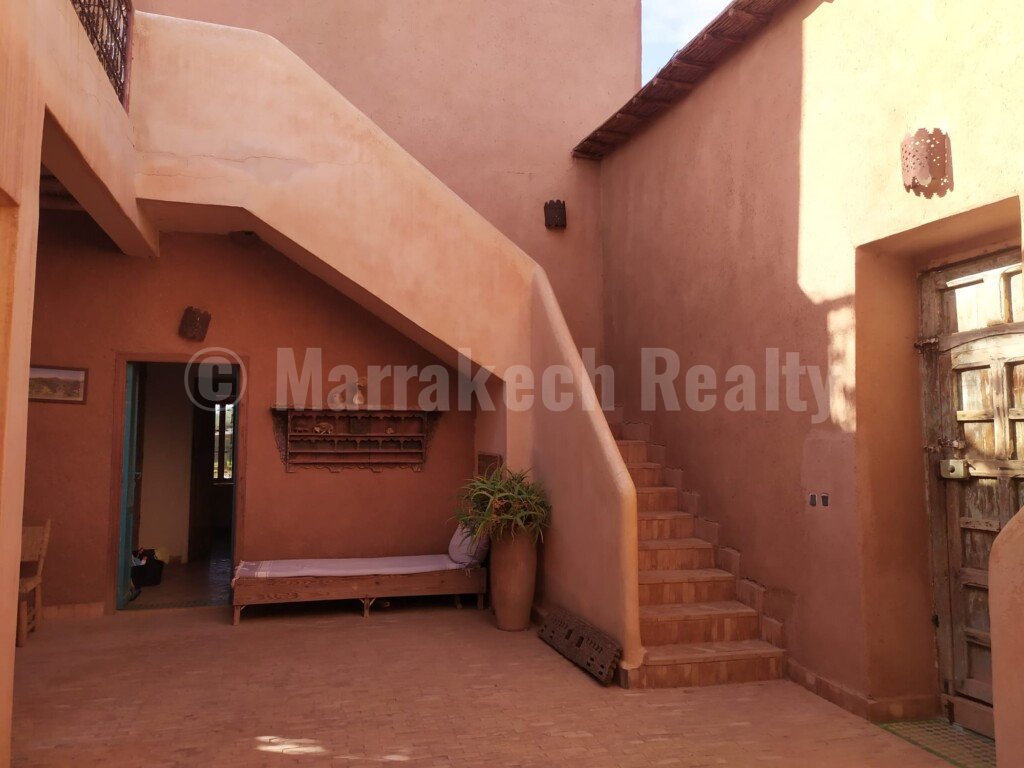 Eco-Lodge kasbah guest house on two hectares