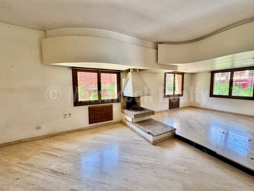 Villa à vendre à usage commerciale ou habitation