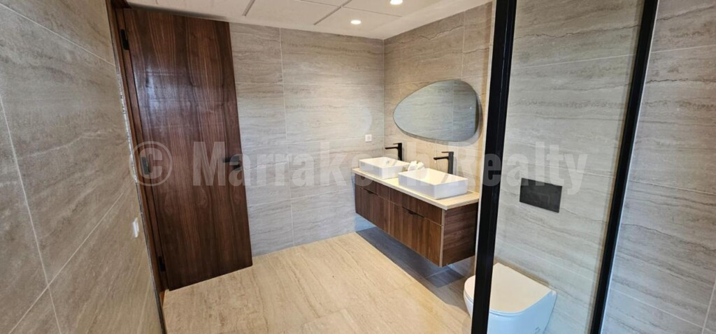 Exceptional Luxury Villa in a new program close to the city