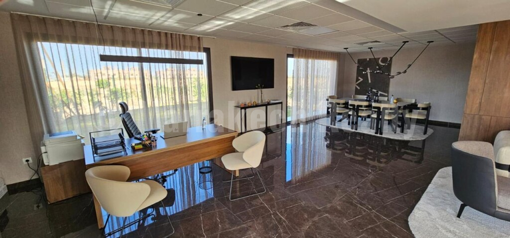 Exceptional Luxury Villa in a new program close to the city