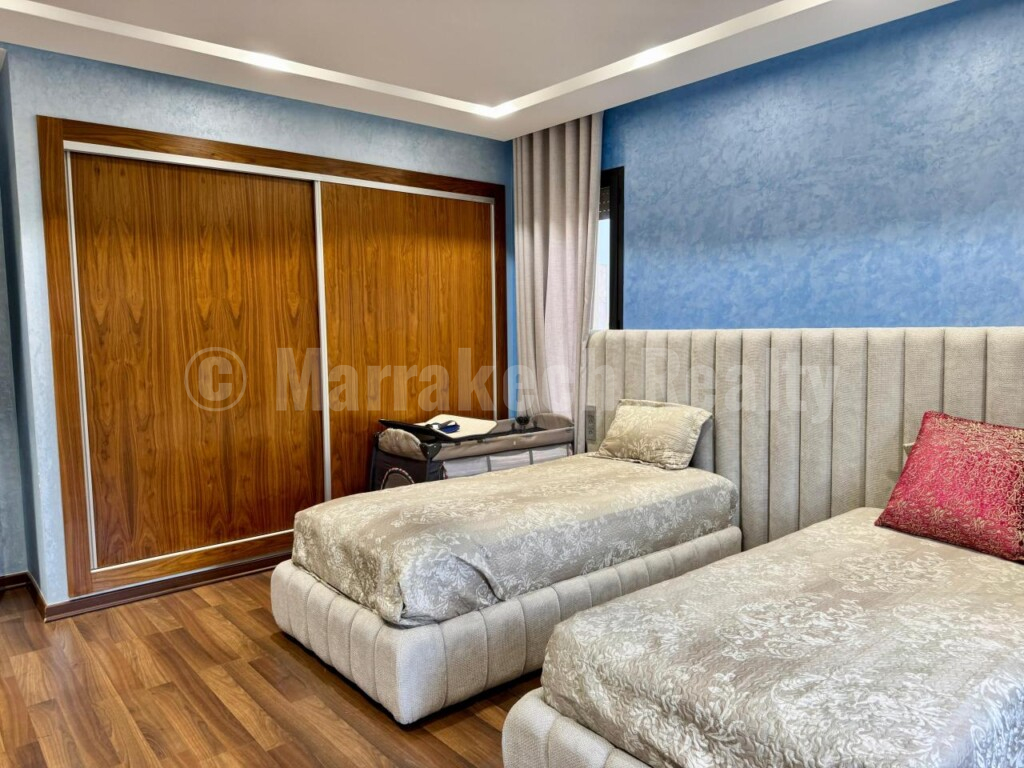 Modern 4 bedroom villa for sale in Targa