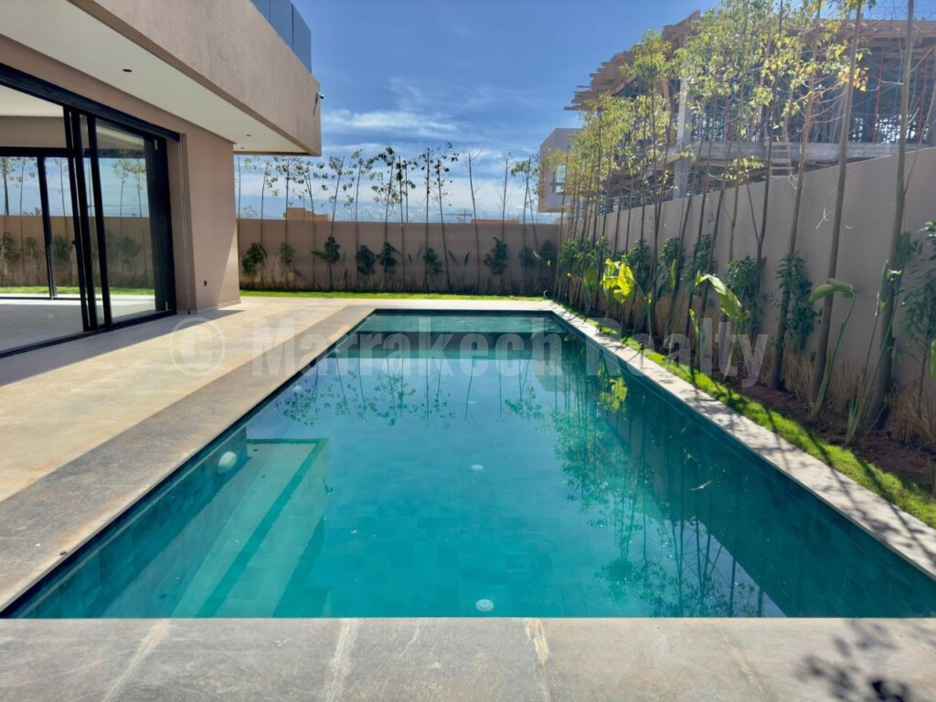 Villa contemporaine à vendre de 5 chambres dans Marrakech