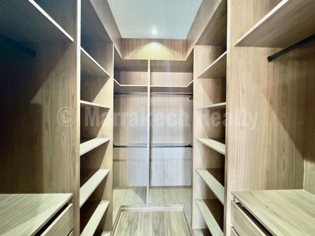 Villa contemporaine à vendre de 5 chambres dans Marrakech