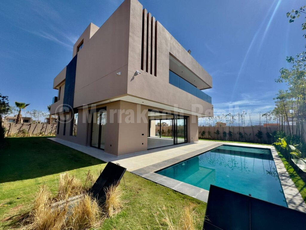 Villa contemporaine à vendre de 5 chambres dans Marrakech