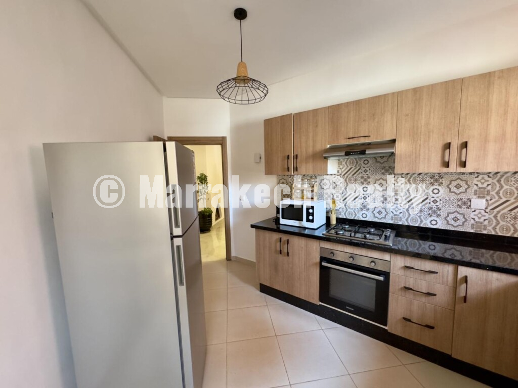 Furnished Apartment with Garden Terrace and Golf Access