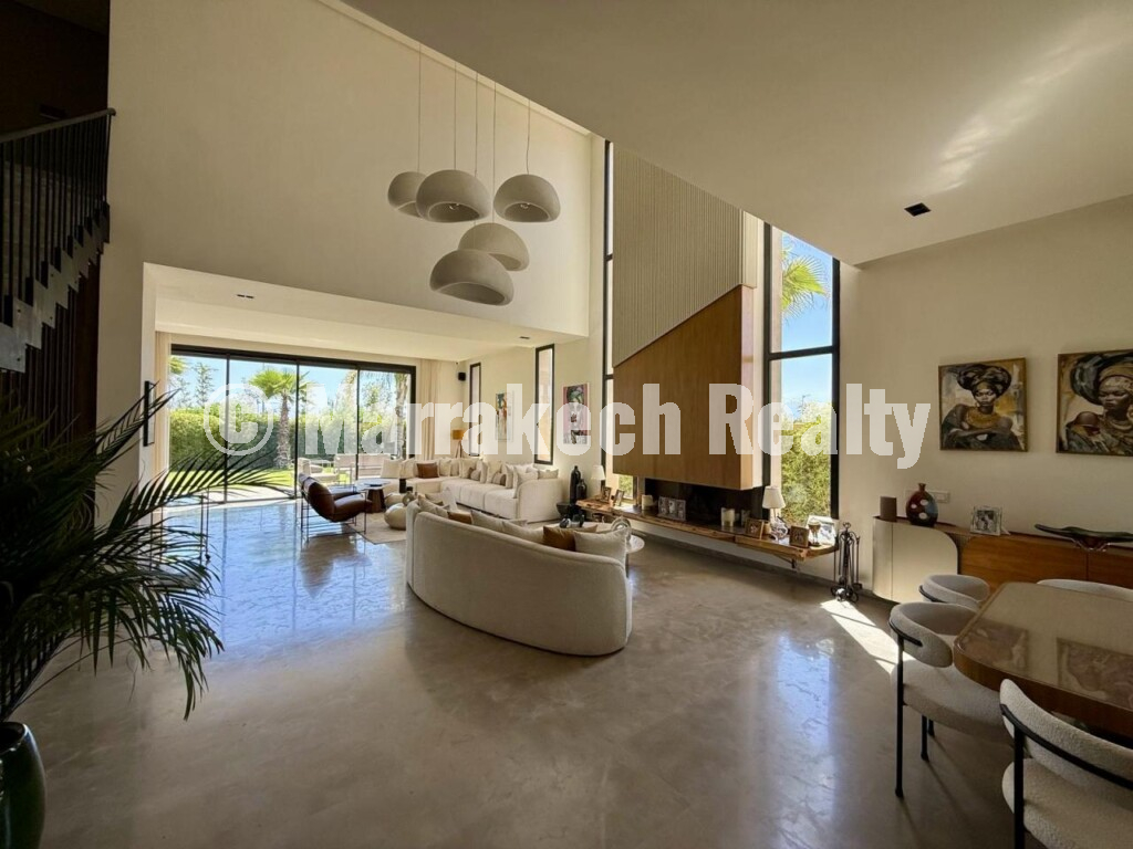 Villa contemporaine de prestige sur domaine golfique