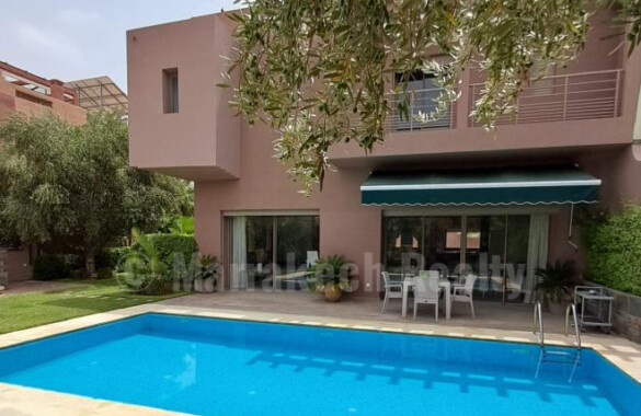 Charmante Villa à Louer en longue duree avec piscine