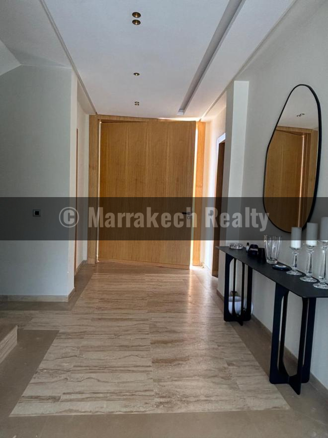 Villa moderne de 4 suites avec piscine à Amelkis