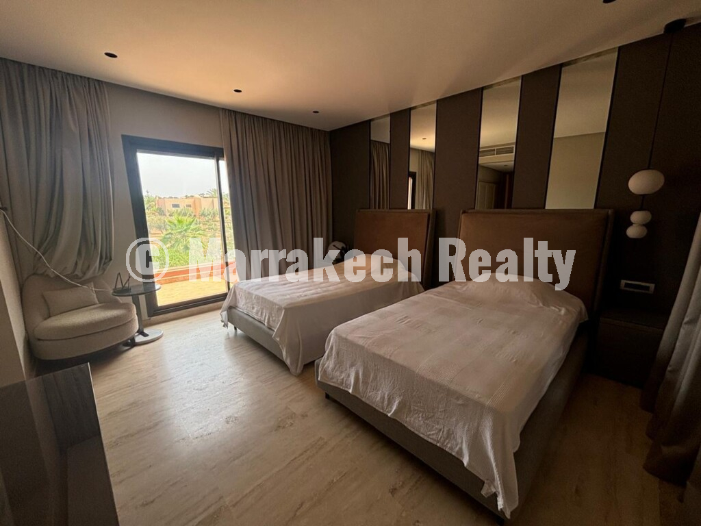 Villa moderne de 4 suites avec piscine à Amelkis