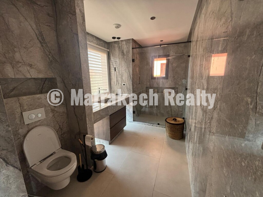 Villa moderne de 4 suites avec piscine à Amelkis