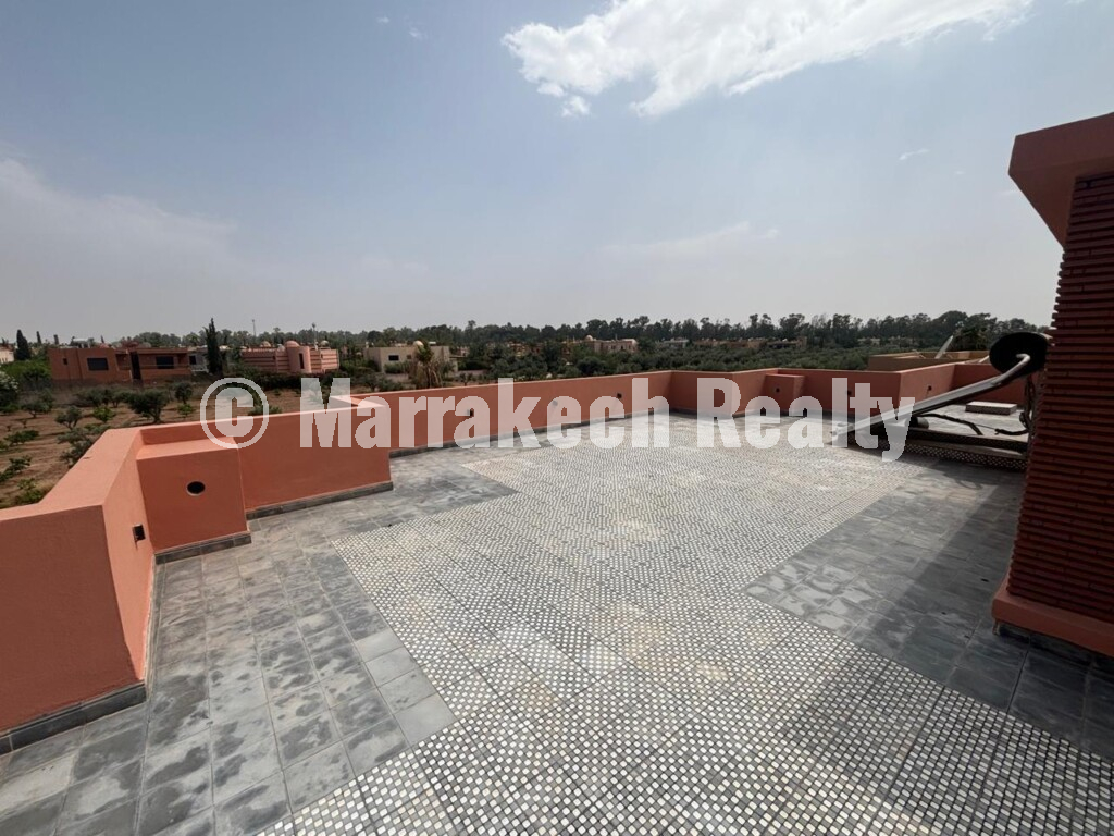 Villa moderne de 4 suites avec piscine à Amelkis