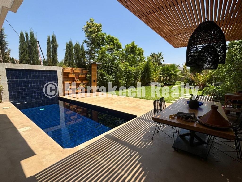 VILLA 4 SUITES NON-MEUBLÉE À VENDRE SUR ARGAN GOLF RESORT