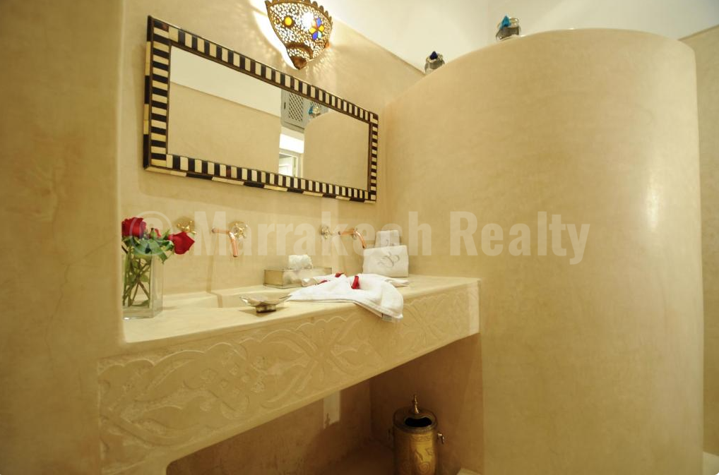 Elegant 5-Bedroom Riad in the Heart of Marrakech’s Medina