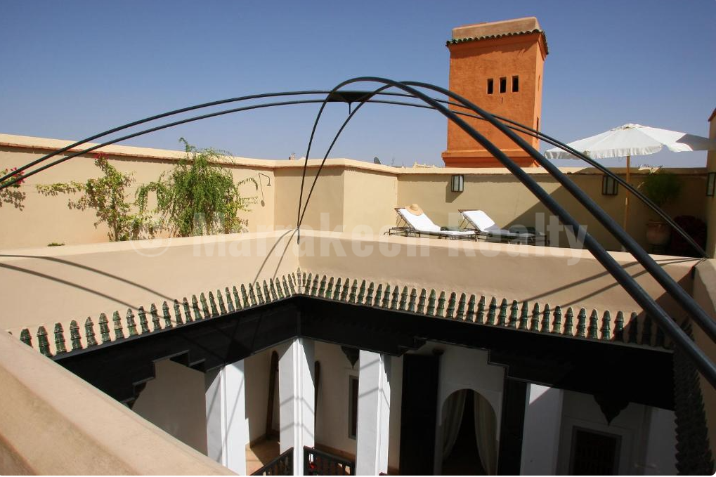 Elegant 5-Bedroom Riad in the Heart of Marrakech’s Medina
