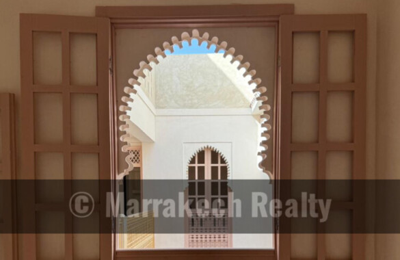 A saisir riad en fin de travaux de trois chambres et bassin