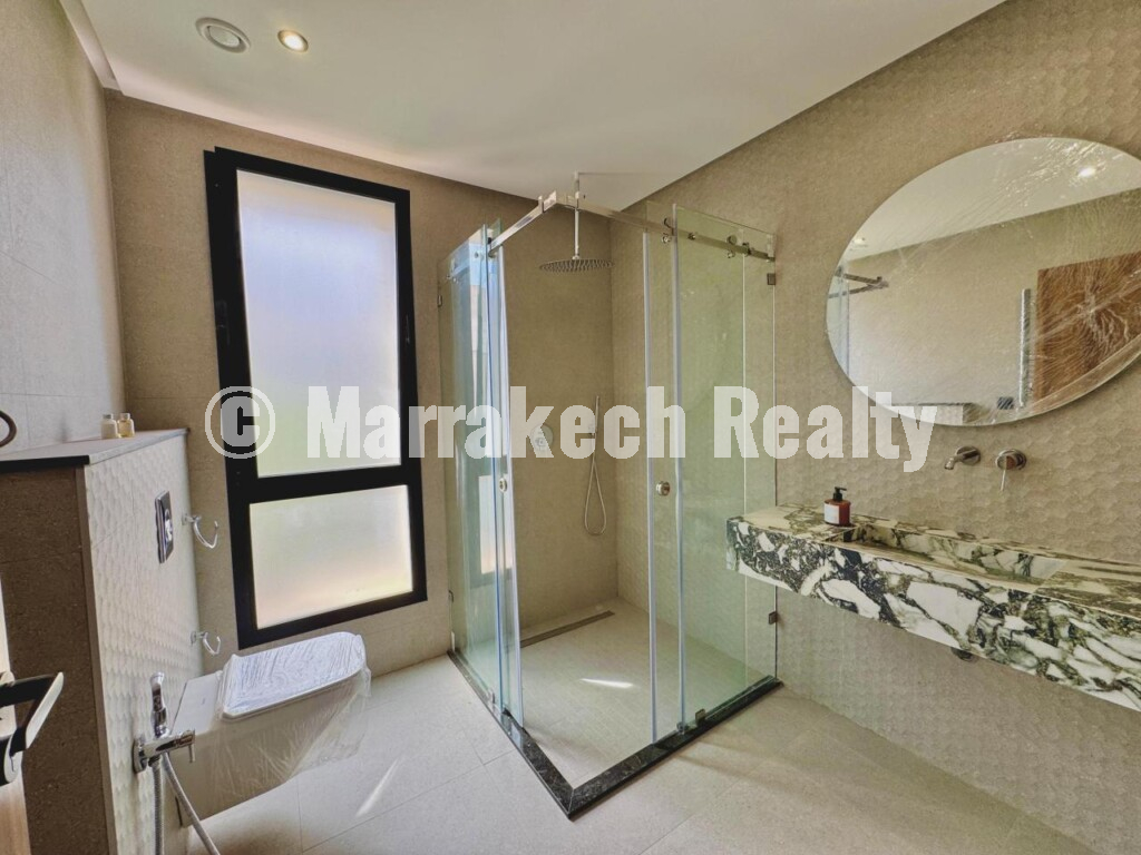 Contemporary Luxury Villa for Sale nearby Marrajech center