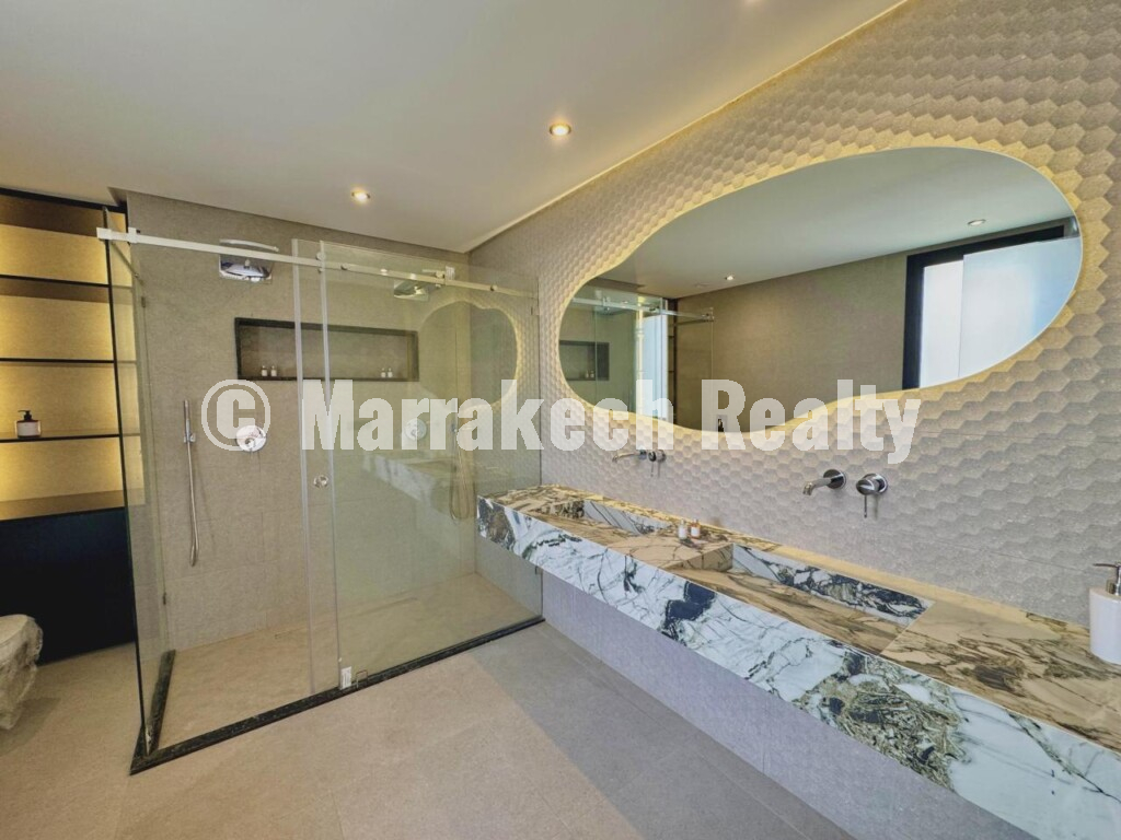 Contemporary Luxury Villa for Sale nearby Marrajech center